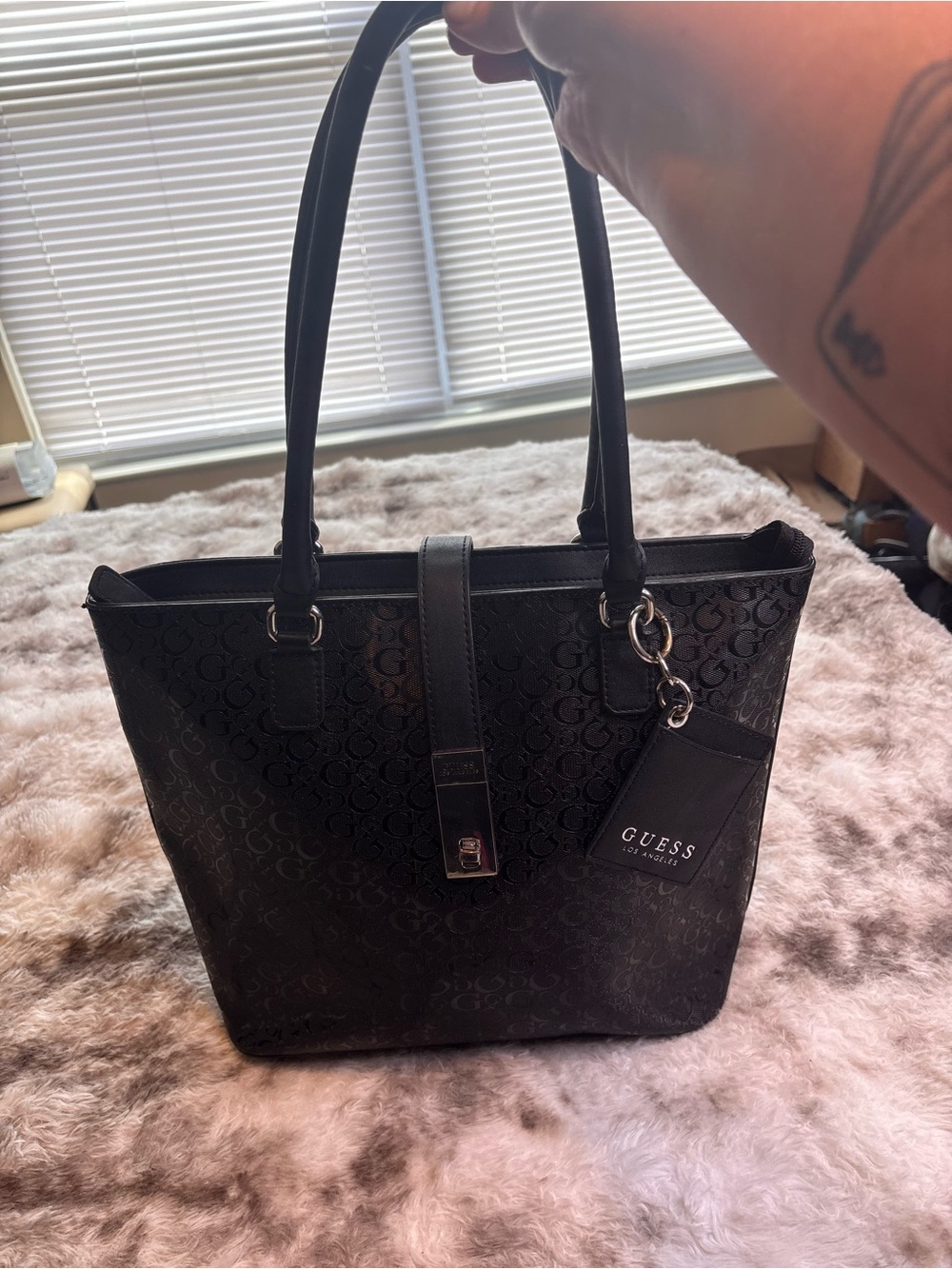 GUESS Black Logo-Print Tote with Tag Charm